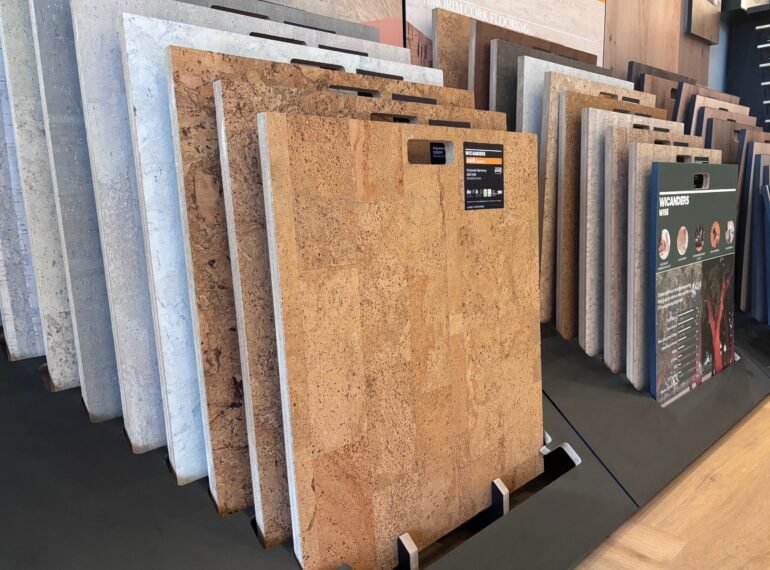 Multistyle vloeren en gordijnen raamdecoratie hardegarijp friesland