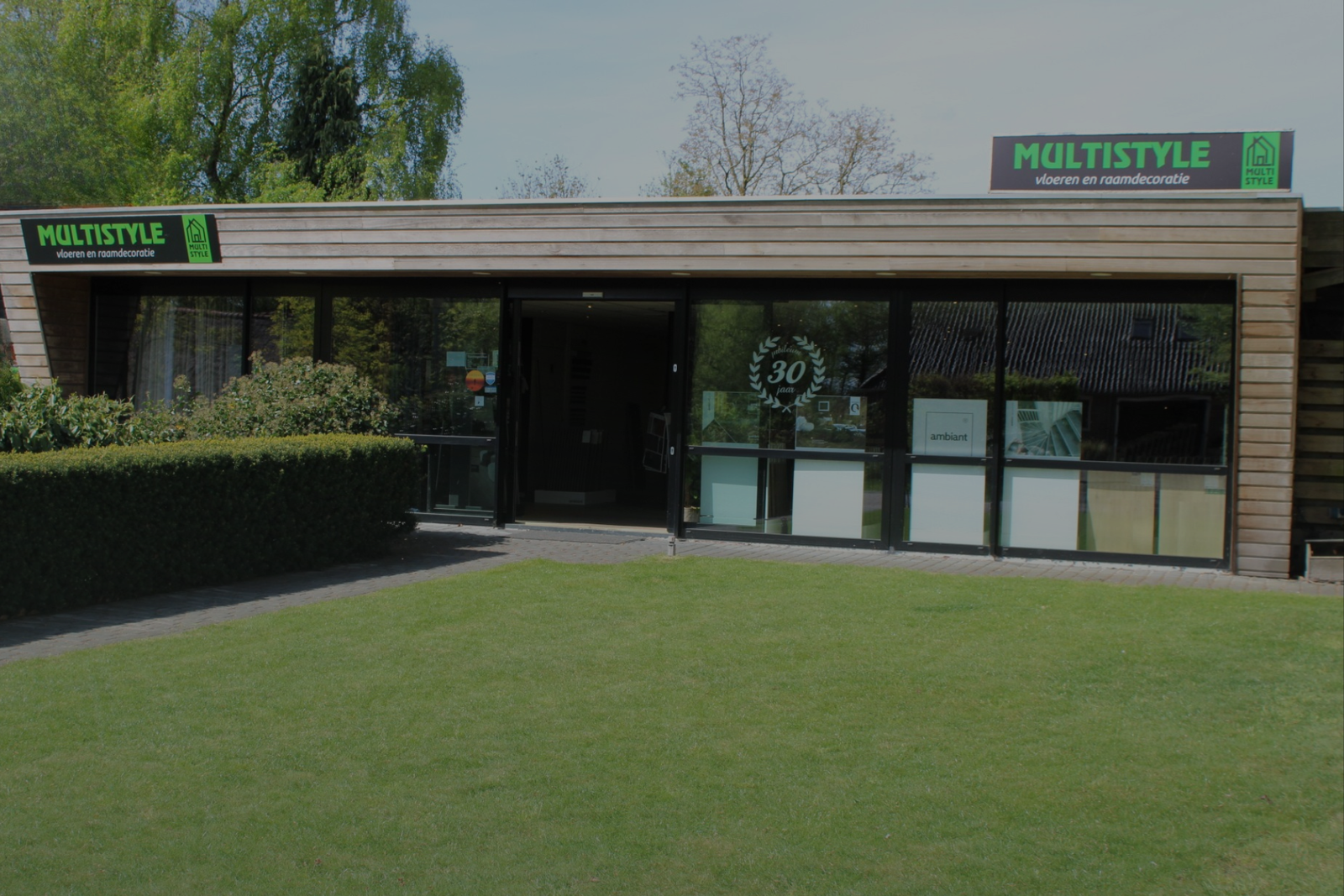 Multistyle vloer en raamdecoratie hoofdbanner